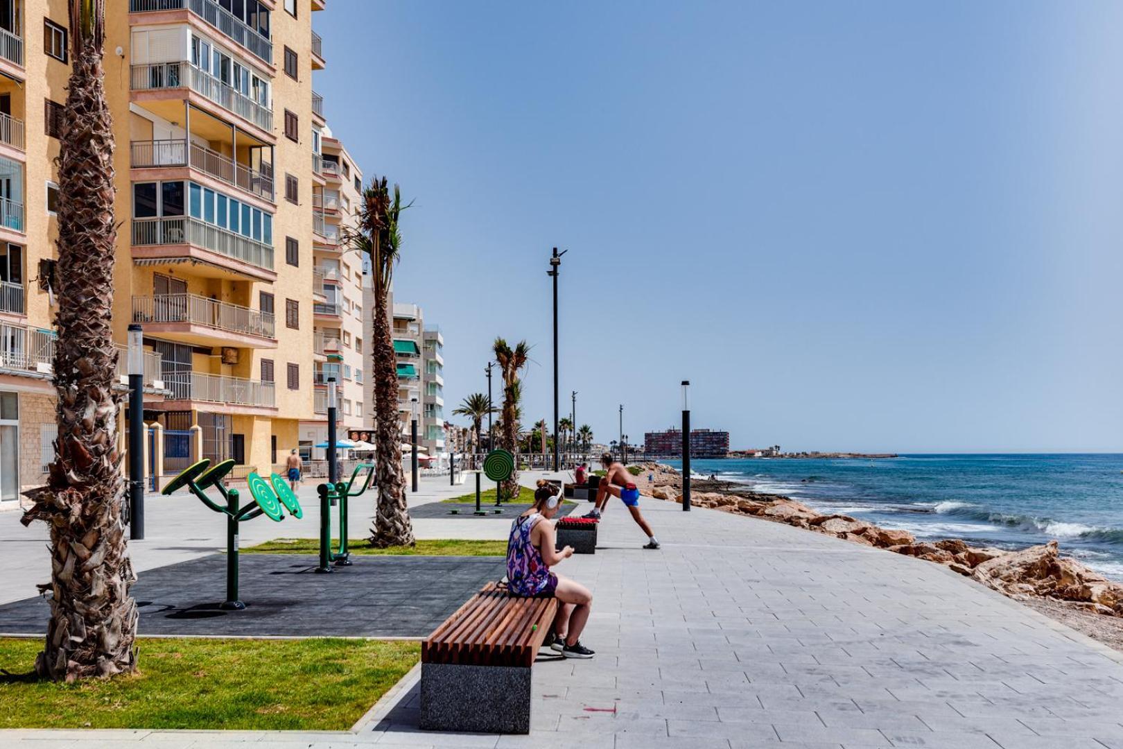 Calle Concordia 86, Two Bedroom Apartment, Up To 6 Guests, Near Del Cura Beach,Supermarket Mercadona And Central Bus Station Торевьиа Экстерьер фото