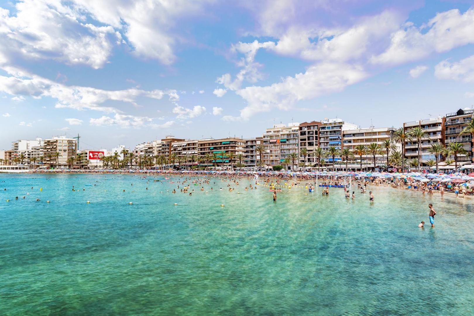 Calle Concordia 86, Two Bedroom Apartment, Up To 6 Guests, Near Del Cura Beach,Supermarket Mercadona And Central Bus Station Торевьиа Экстерьер фото