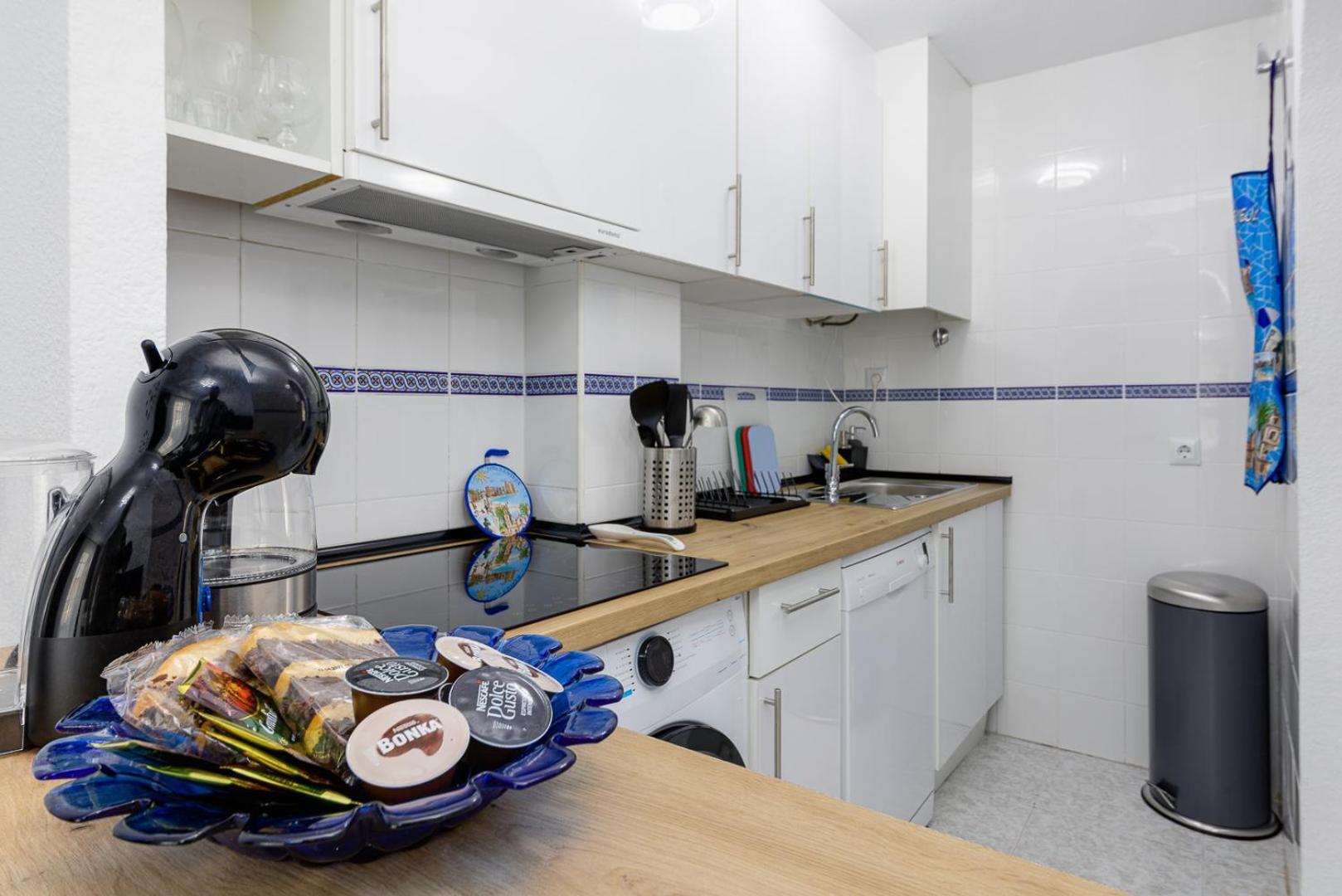 Calle Concordia 86, Two Bedroom Apartment, Up To 6 Guests, Near Del Cura Beach,Supermarket Mercadona And Central Bus Station Торевьиа Экстерьер фото
